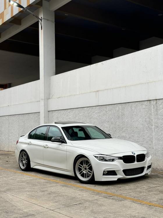 Mobil terjual BrosCars.id