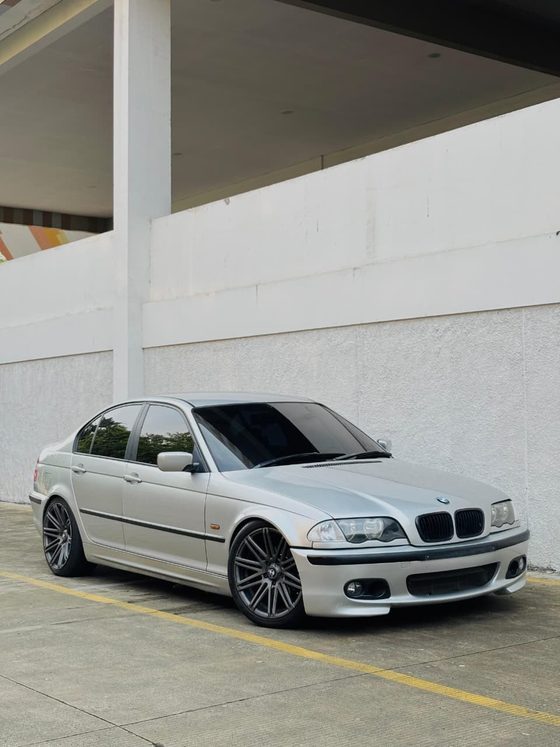 Mobil terjual BrosCars.id